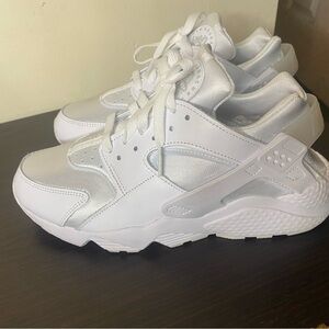 W Nike huaraches